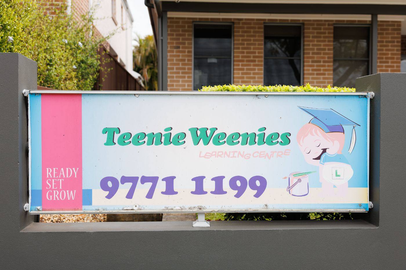 Teenie Weenies street sign